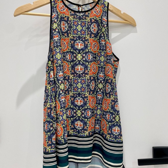 Clover Canyon Tank - Picture 2 of 4